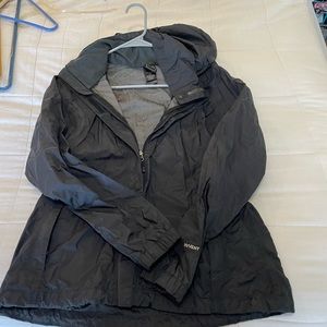 North face rain coat. Size large.